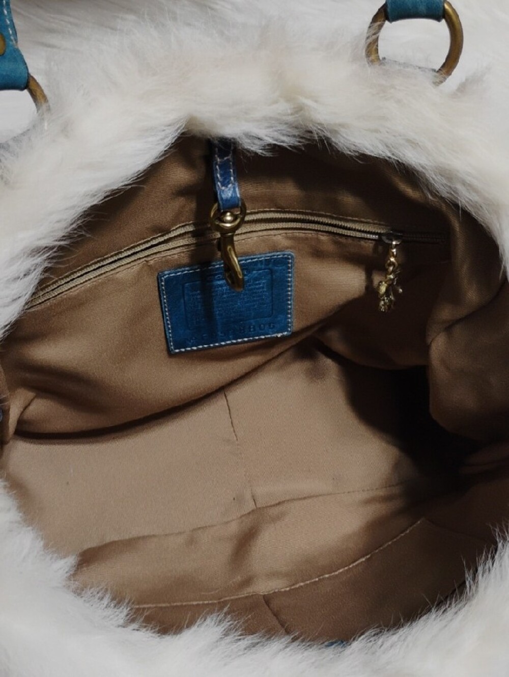 SALE! RARE!!Coach Limited Edition Shearling Blue Leather Gallery Tote - Picture 12 of 16